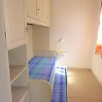 In 37068 Апартаменти