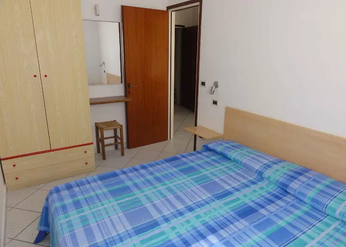 Apartamento In 37068 *